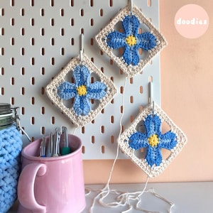 Crochet Retro Flower Granny Square PDF Pattern