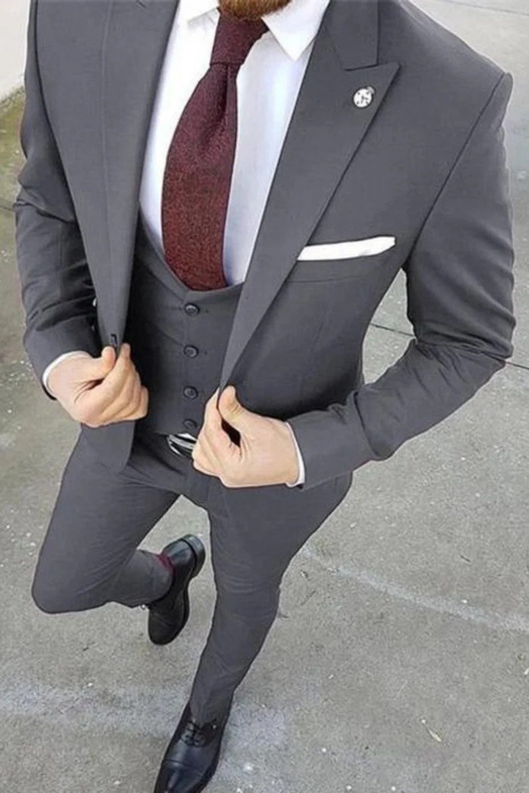Men'S Dark Grey Slim Fit Three Piece Suit main image 0