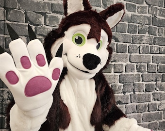 Adorable mascotte Husky - Personnage de chien en peluche douce pour fêtes, événements et promotions
