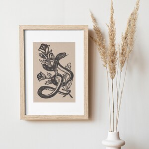 Impression Linogravure Serpent orné fleuris, artisanale, gravure