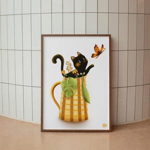 Illustrazione di un simpatico gatto nero in una brocca a scacchi - Poster di arte murale kawaii - Poster di animali e farfalle