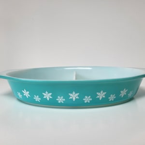 Vintage JAJ Pyrex Turquoise Gaiety Snowflake Split Oval Spacesaver Dish
