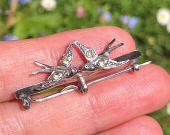Vintage Silver Swallow Bird Charm Holder Brooch