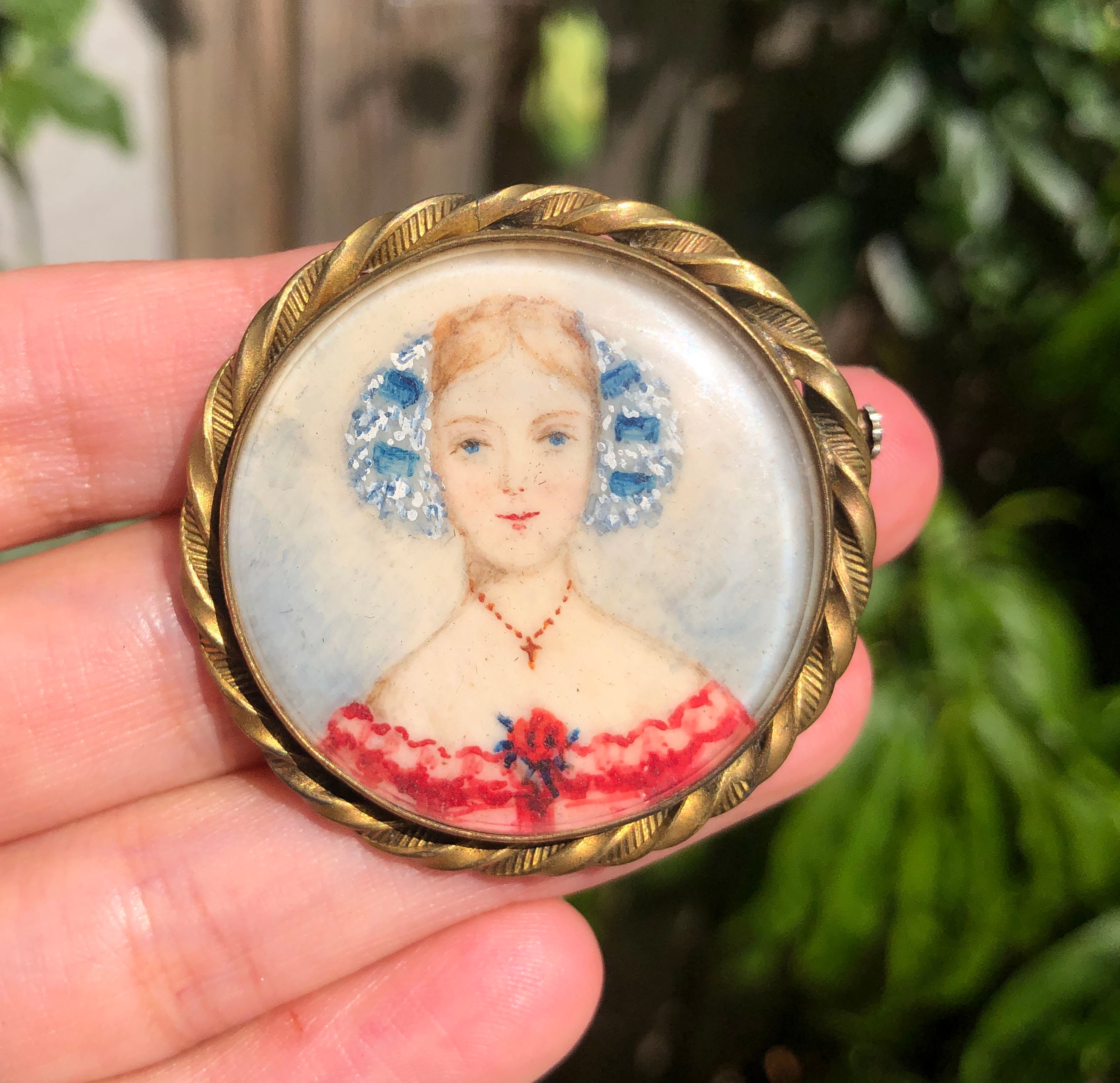 Art Nouveau HandPainted Porcelain Brooch with Gold Chain Tassel