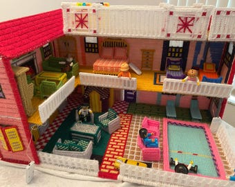 Plastic Canvas Dollhouse Pool Home