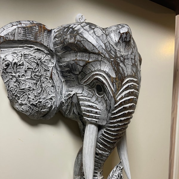 Peint à la main Bois Tête d’éléphant / Mur suspendu Animal Face Mask Statue / Artisanat ethnique Éléphant Mur Décor Figurine / Décor mural Art
