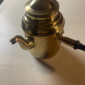 Vintage koffiekan van messing