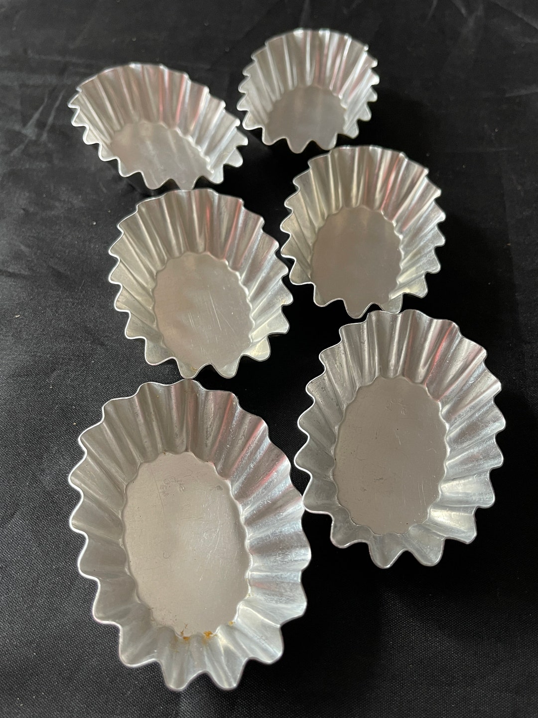 Swedish Vintage Cake Tins / Tartlet / Baking Tins / Tins Ornament