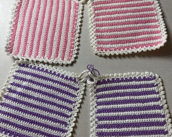 Nice hand crocheted pot holders  Choose your color under options, pink or purple