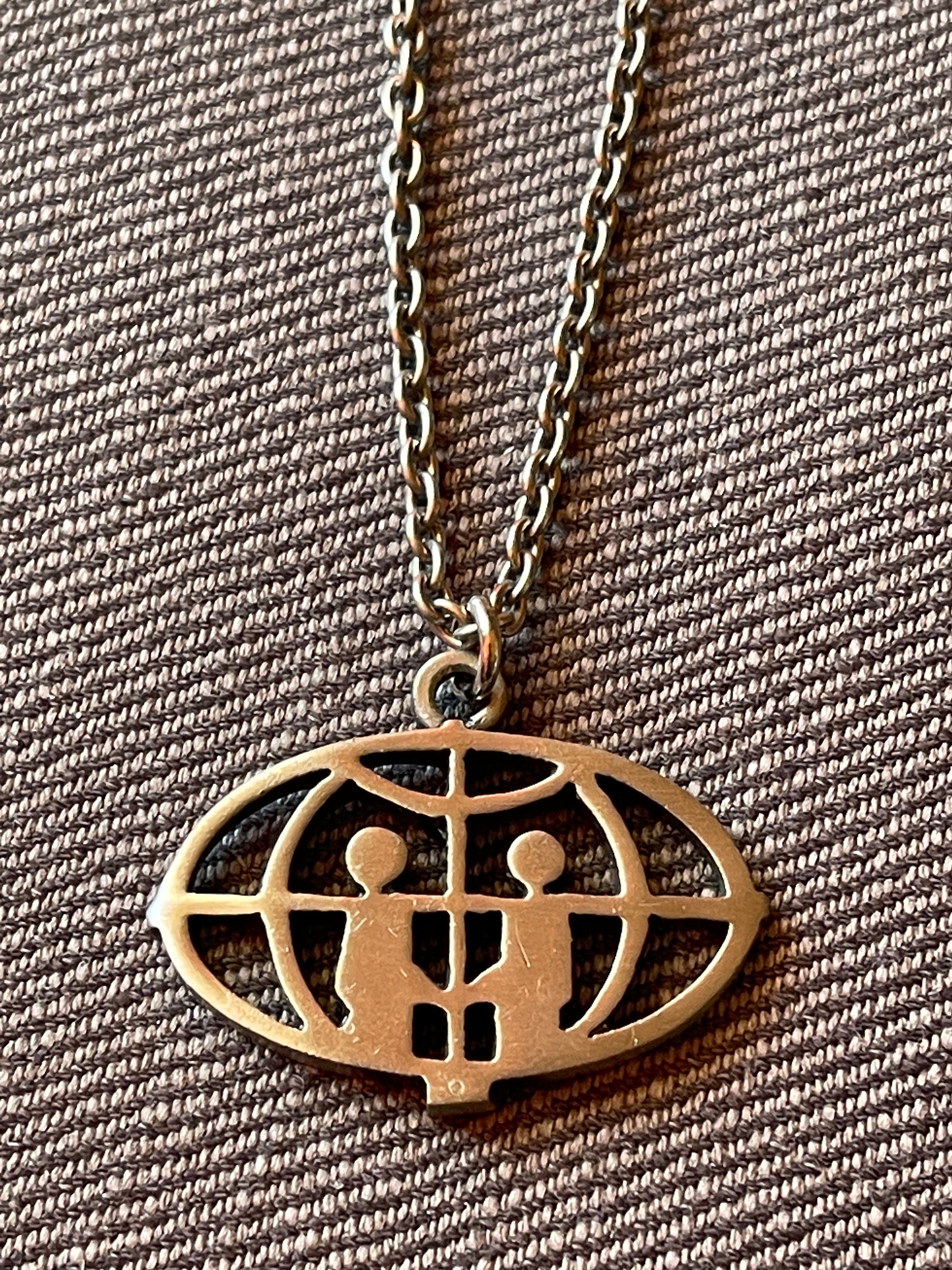 R.Tennesmed（スウェーデン）の美しいヴィンテージネックレス - Etsy 日本