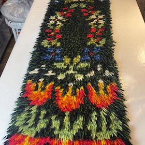 Vintage Retro  Handmade Swedish Wool Rya Rug wallhanging Scandinavian Textile Home Decor 1960s.