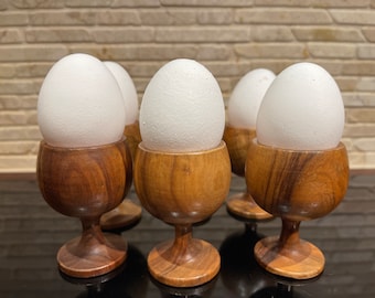 Set von 6 Eierbechern. Teak