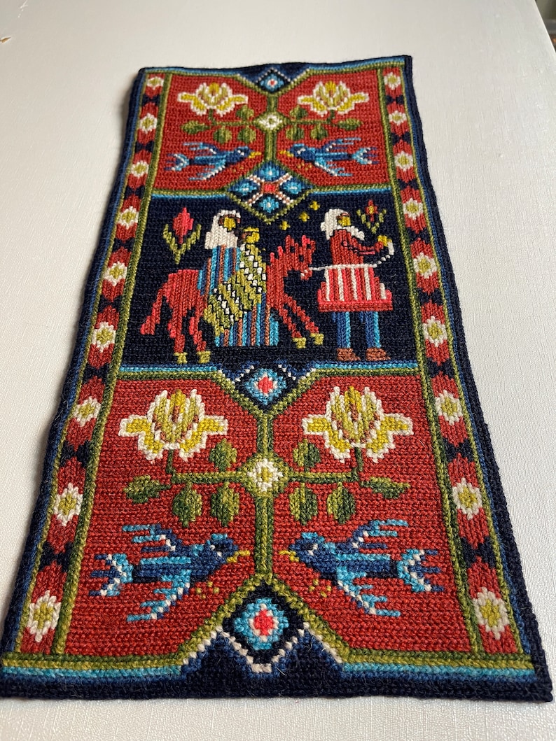 Beautiful Hand-embroidered Swedish Tapestry Embroidered With Twist ...