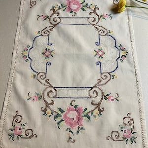 Very Beautiful older and vintage hand embroidered table cloth / runner