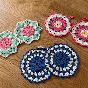 Nice hand crocheted pot holders. Select yours under the option