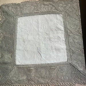 Beautifully tablecloth with wide handcrocheted lace from Sweden