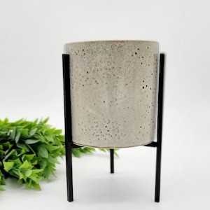 Cache-pot de 4 po. avec support • Cache-pot moderne pour femme • Jardinière d&#39;intérieur • Pot de fleur pour plante d&#39;intérieur • Jardinière de succulentes • Cadeau pour maman