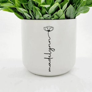 Personalized Planter Gift for Women • Bridesmaid Gift • Baby Shower Gift • Last Name Couples Gift for Bridal Shower • Custom Plant Pot