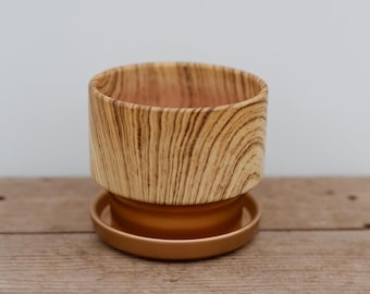 Maceta de 5" con vetas de madera y dorada • Maceta única para plantas de interior y exterior • Maceta para cactus y suculentas con orificio de drenaje • Regalo para el jardín