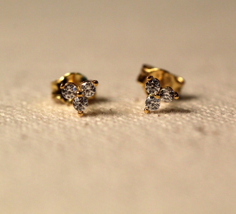 14k Trio Diamond Earrings / Diamond Studs / Diamond Earrings / - Etsy