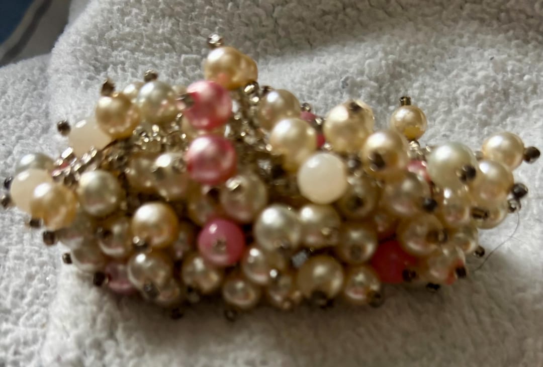 Vintage Gold and Pearl Barrett Vintage Multi Colored Pearl Barrett With Silver Accents - Etsy main image 3