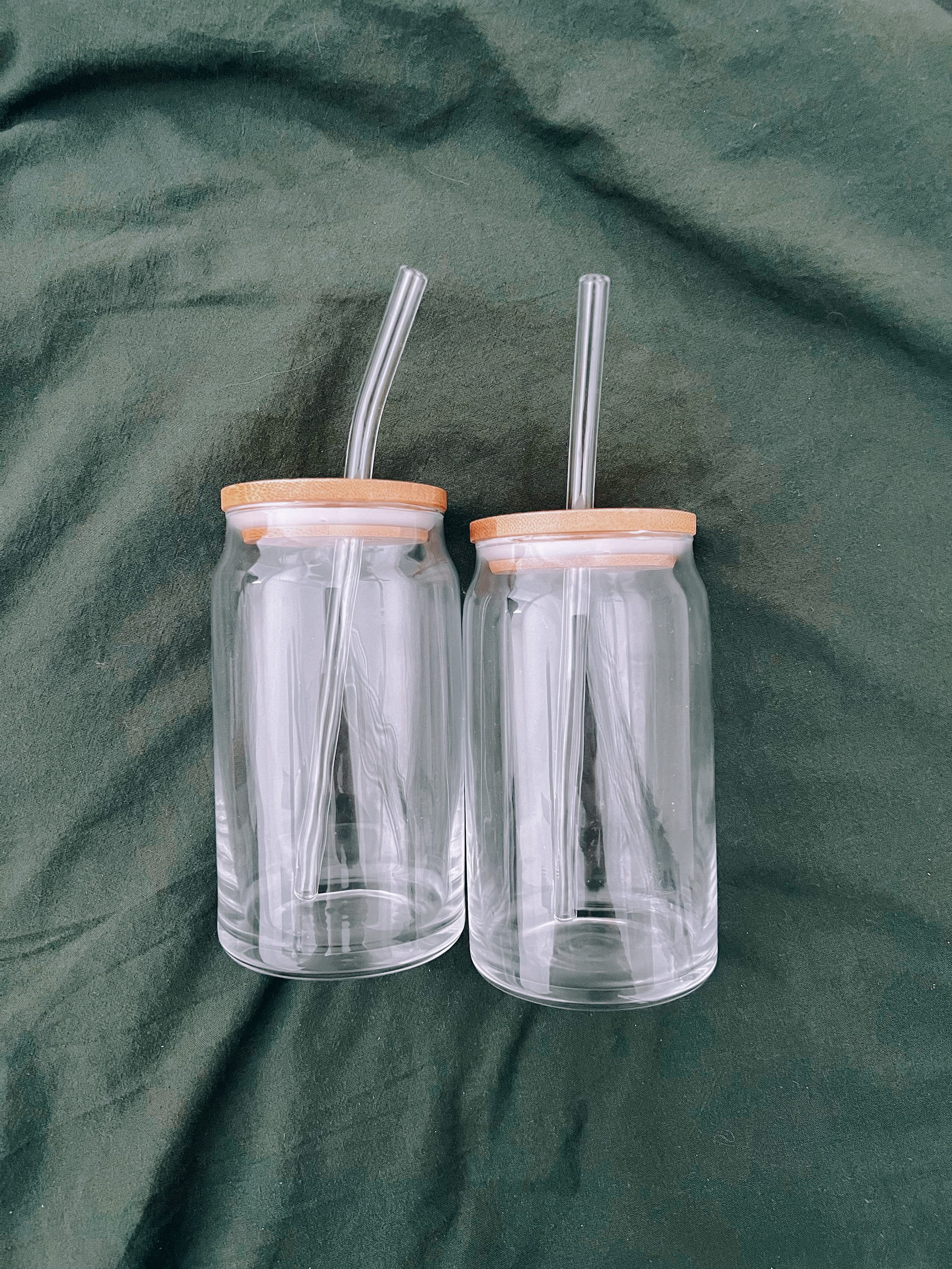 Glasses With Lids 