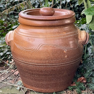 Vintage French Confit Duck pot with Lid