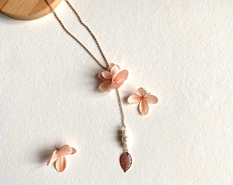 stabilized natural flower pendant necklace + freshwater pearls wedding accessories special gift--GRACE light pink