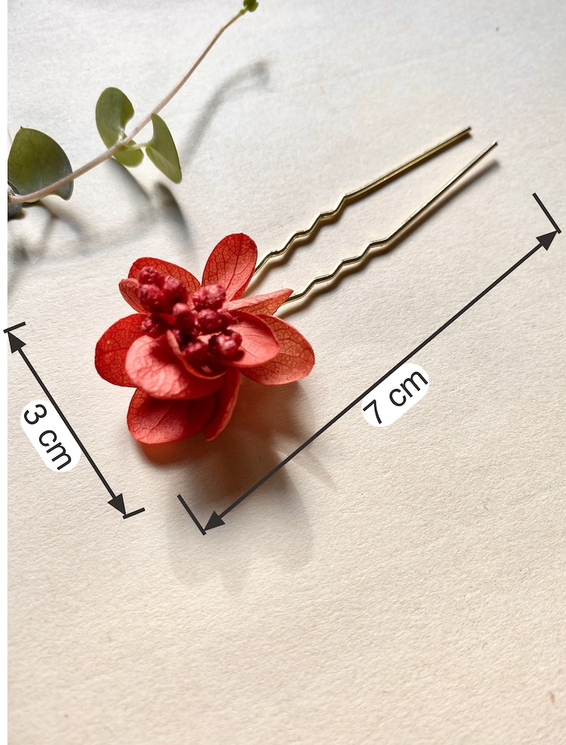 Pinned bun stick hair clip in preserved natural flowers wedding hairstyle accessoriesCAPUCINE orange terracotta image 9