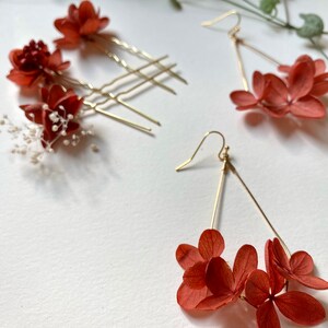 Earrings with natural flowers for bride witness weddings and personalized giftsRHEA terracotta image 5