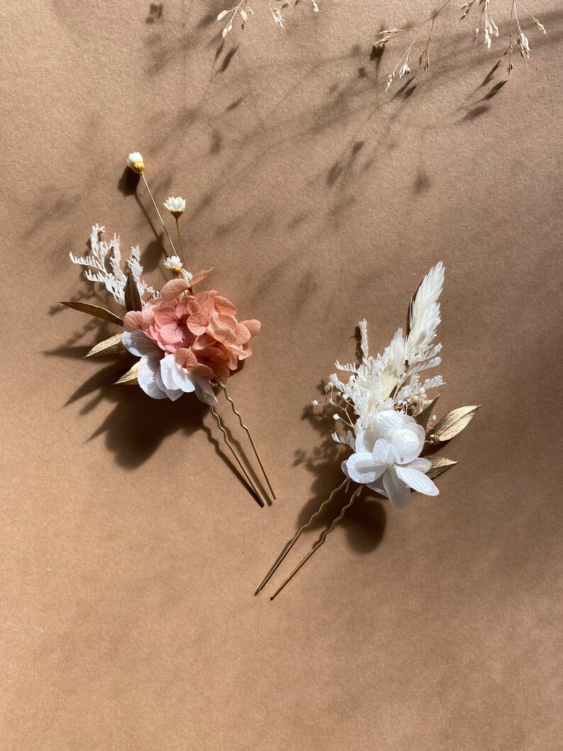 Bun hairpin Stabilized flower hairpinsBAL CHAMPÊTRE pink white gold image 1