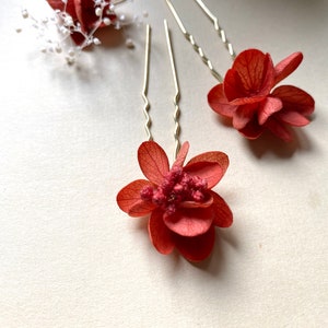 Pinned bun stick hair clip in preserved natural flowers wedding hairstyle accessoriesCAPUCINE orange terracotta image 3