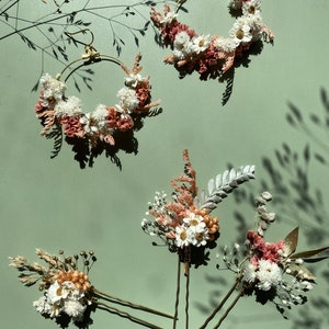 Bun stick Pins Hair clip in stabilized flowers wedding hair accessoriesBAL CHAMPÊTRE pink white gold image 6