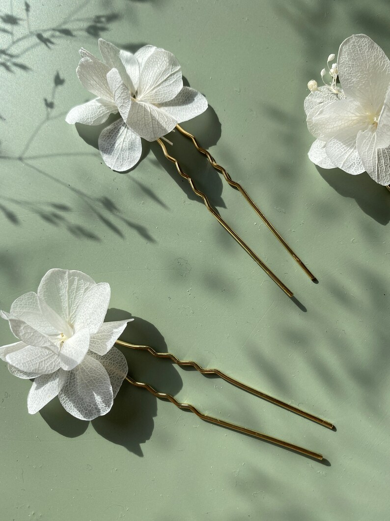 Bun stick Hairpins Hair clip in stabilized natural flowers wedding hair accessoriesCAPUCINE white 3 unités image 4