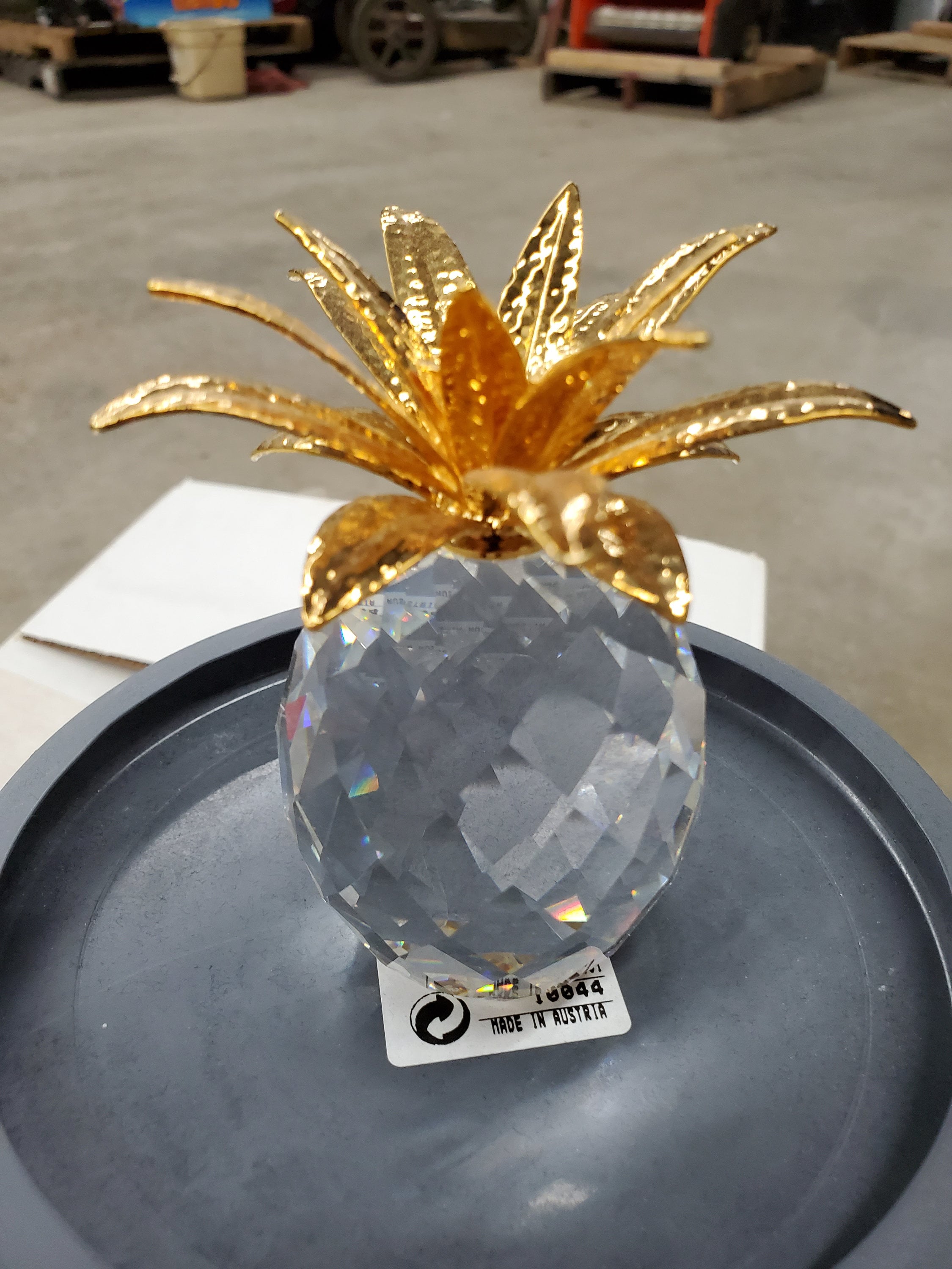 Crystal Pineapple -  Canada