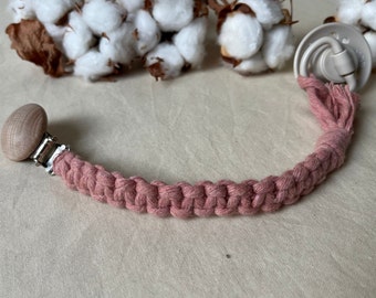 Flat plain macrame dummy chain, soft pink cotton yarn and beech wood