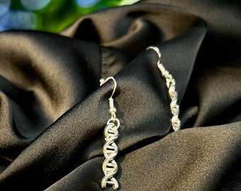 DNA Doppelspirale Ohrringe mit Sterling Silber Haken / wissenschaftlicher Ohrring / Ohrringe für Erzieher / Geschenke für Lehrer
