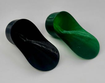 Dart Frog Water Dish & Egg Feeder | Leaf Shaped Bowl for Terrarium | Bioactive Vivarium Decor | 3D Printed Pet Safe