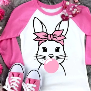 Cute Bunny Blowing Bubble SVG and PNG, Bunny with Bubblegum, Easter svg, Bunny svg, Easter bunny svg - Cutting Machine, Print, Sublimation