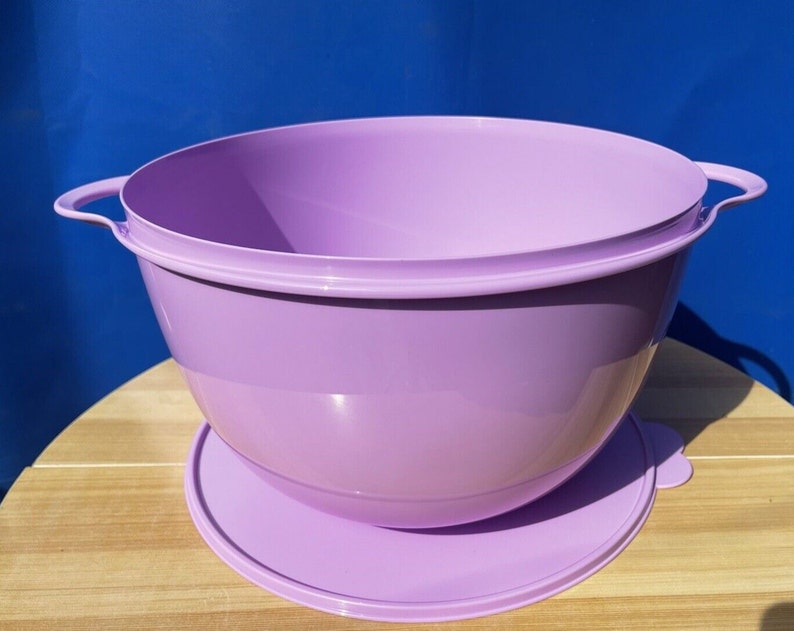 Tupperware Jumbo Thatsa Mixing Bowl 59 Cup Colors Pink Etsy