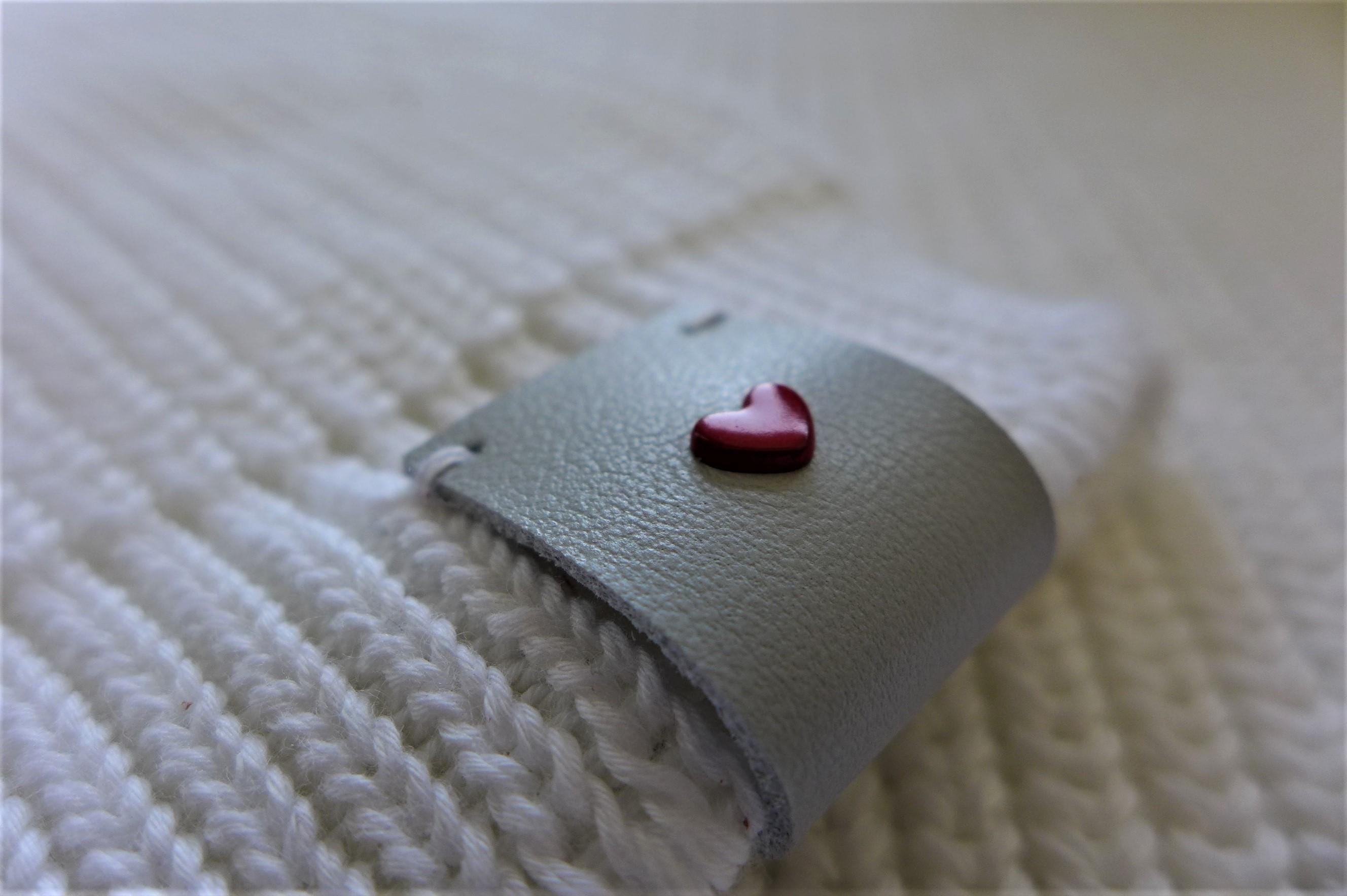 Genuine Leather Folding Tags Labels Appliques with Metal Heart Rivet for Handmade Garments Set of 5