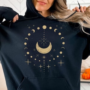 Moon Hooded Sweatshirt Women, Celestial Sweatshirt, Moon Phase Hoodie, Mystical Moon Shirt, Boho Sweater, Celestial Shirt, Sweater Vintage