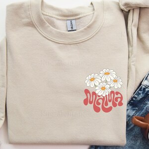 Floral Mama Sweatshirt, Mothers Day Sweater, Mama Crewneck Daisy Flowers, Flowers Shirt, Mothers Day Gift, Gift for New Mom, Gift for Her