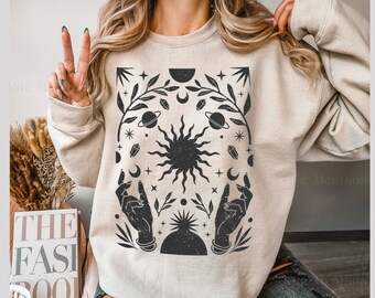 Himmlisches Blumen-Sweatshirt - Mystische Sonne, Mond Grafik, Boho Style