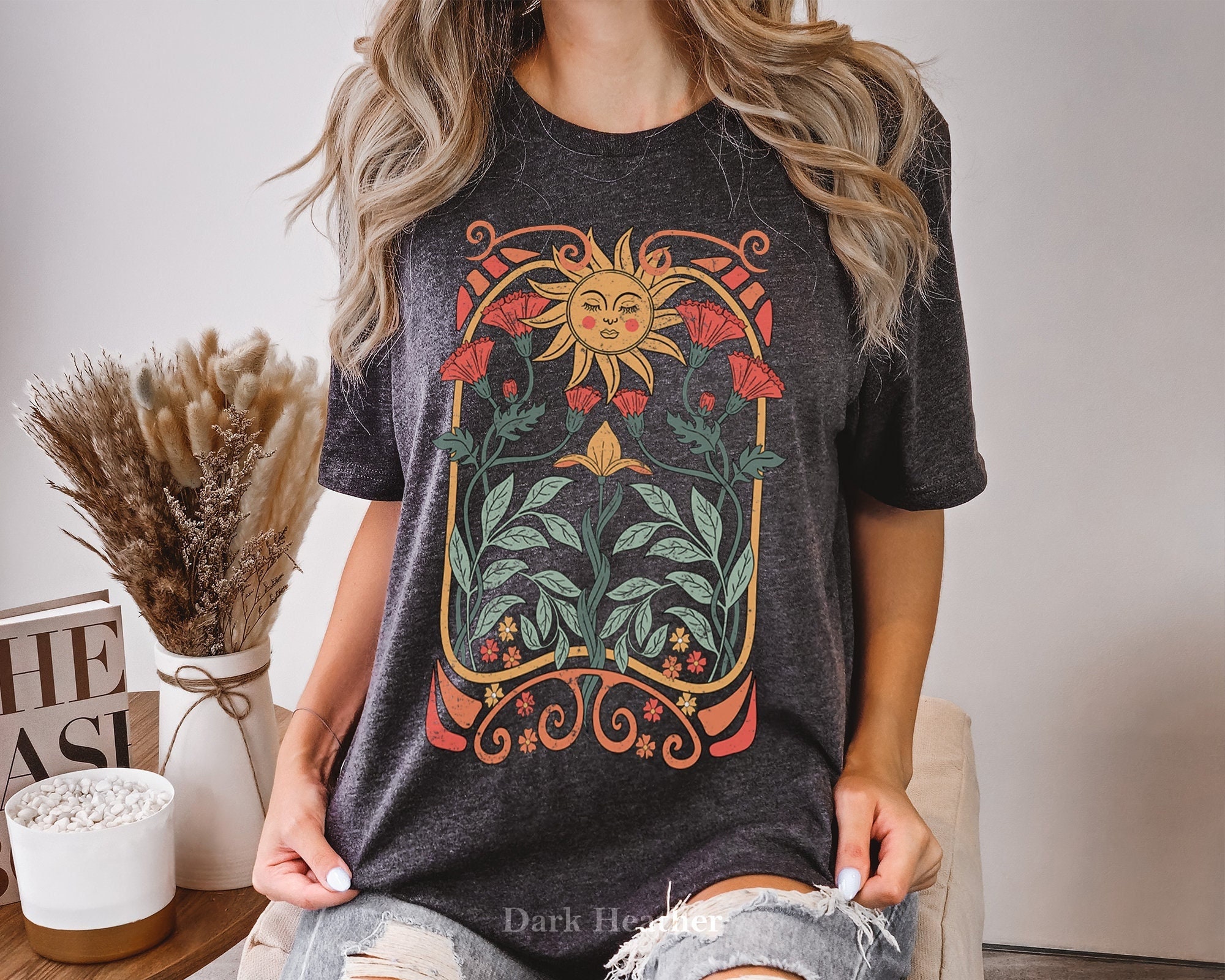  Womens Long Tops to Wear with Leggings Short Sleeve Shirts  Slouchy Casual Cute Print Summer Clothes Funny Graphic Tee Black : Gift  Cards