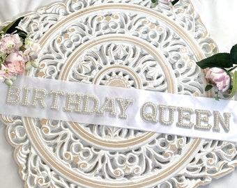 Personalised Birthday Sash | Any Age Birthday Girl/Boy, 18th, 21st, 30th, 40th, 50th Party Accessories & Decor, Pearl birthday sash