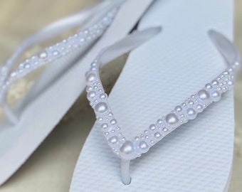 Bridal Flip Flops, Pearl embellished flip flops, Honeymoon wedding day night flip flops, bridal party, hen party gift, bride flip flops