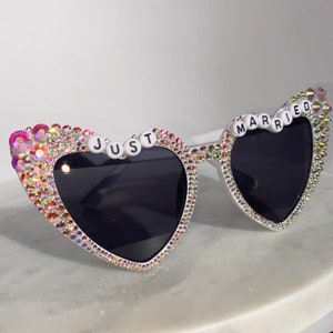 Rhinestone Heart Sunglasses: Custom Bridal Hen Party Gift