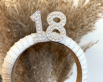 Diadema de cumpleaños perla 18, 21, 30, 40, 50, tiara blanca personalizada, corona de cumpleaños, regalo de cumpleaños personalizado