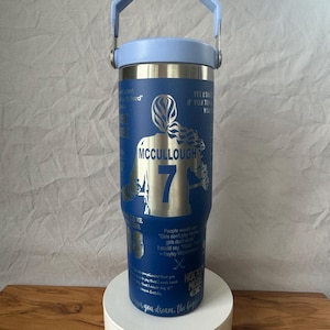 Gourde isotherme pour joueuses de hockey (Stanley et autres)
